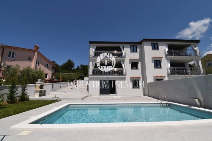 Kuća na prodaju 240 m² – Poreč