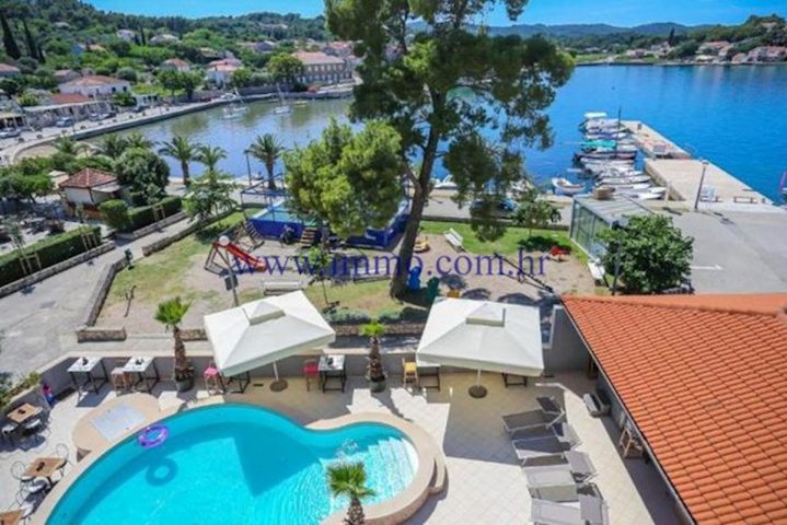 Poslovni prostori Naprodaj - Dubrovačko-neretvanska Korčula - foto 2/26