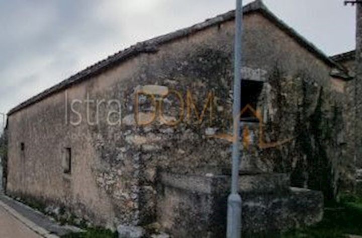 Casa in vendita 200 m² – Jurići