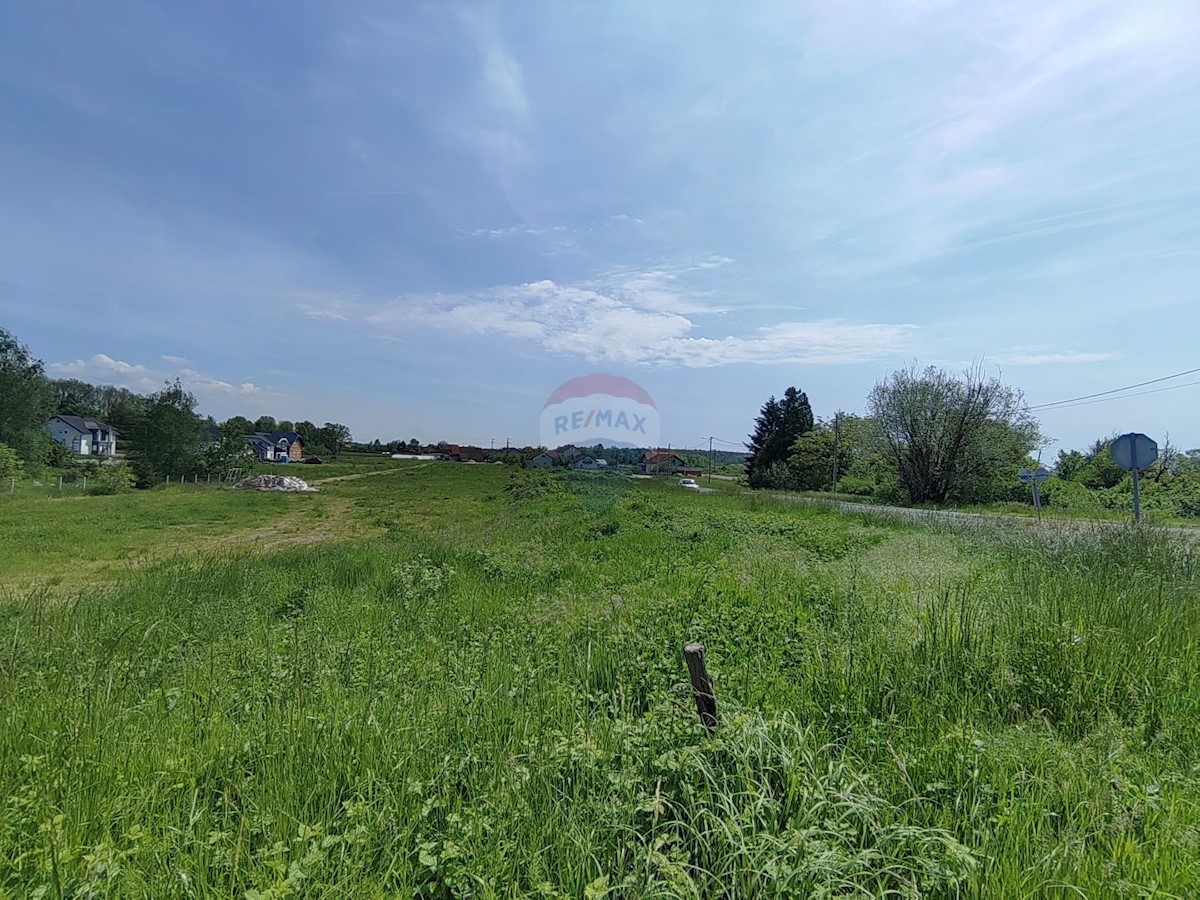 Land For sale - ZAGREBAČKA BRCKOVLJANI