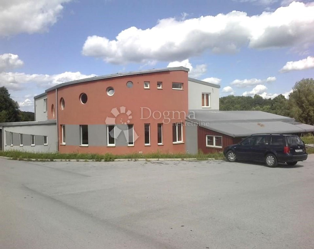 Business premises For sale - BJELOVARSKO-BILOGORSKA GRUBIŠNO POLJE