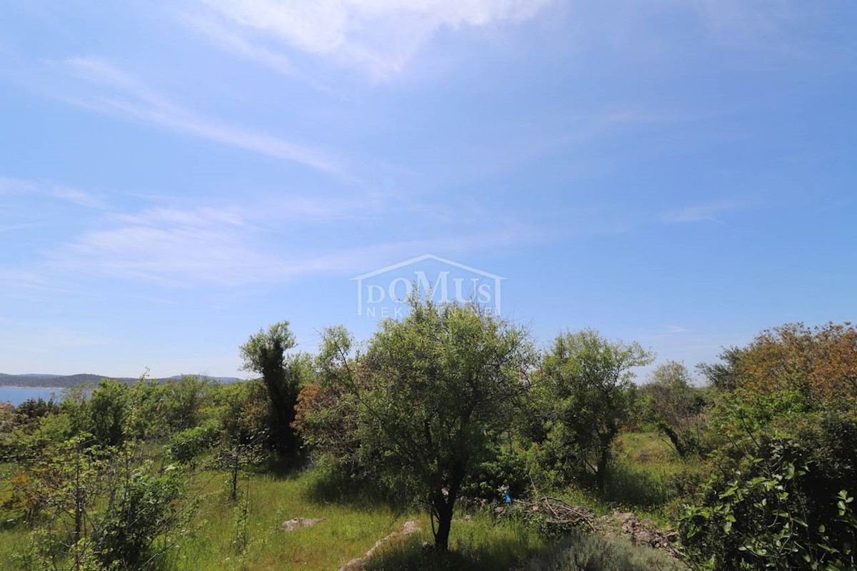 Land For sale - ŠIBENSKO-KNINSKA VODICE