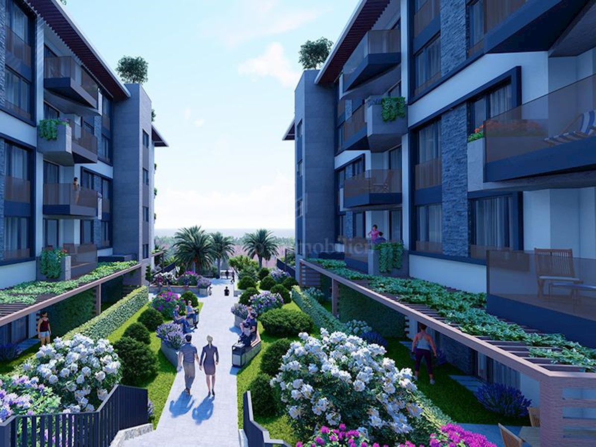 Mieszkanie Na sprzedaż - SPLITSKO-DALMATINSKA MAKARSKA