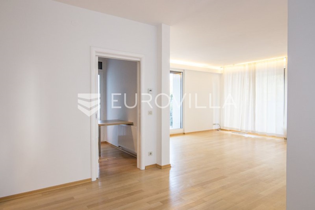 Apartmán Na predaj - GRAD ZAGREB ZAGREB