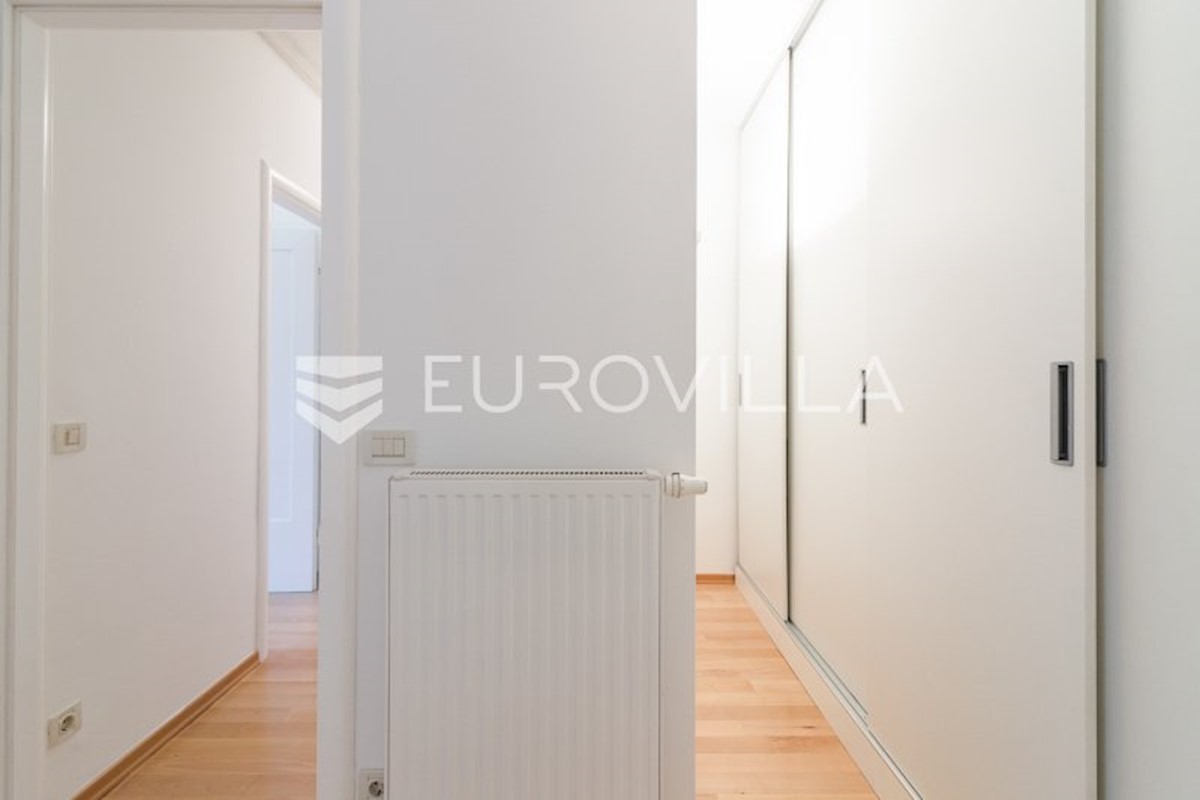 Appartement À vendre - GRAD ZAGREB ZAGREB