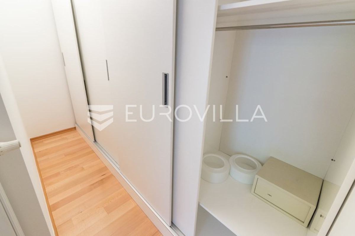 Apartmán Na predaj - GRAD ZAGREB ZAGREB