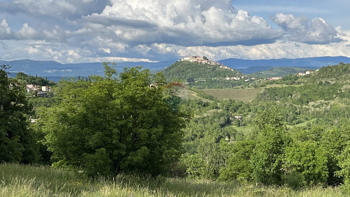 Pozemok Na predaj - ISTARSKA KAROJBA