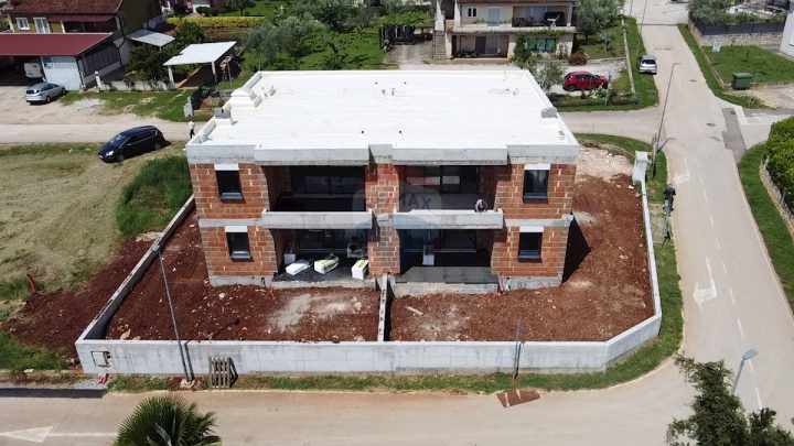 Appartement À vendre - Istarska Novigrad - foto 3/10