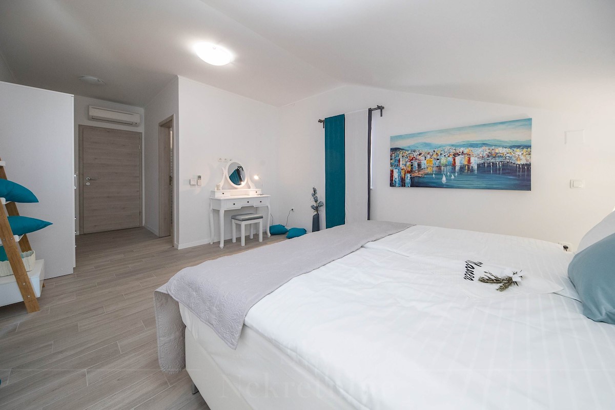 House For sale - PRIMORSKO-GORANSKA CRIKVENICA