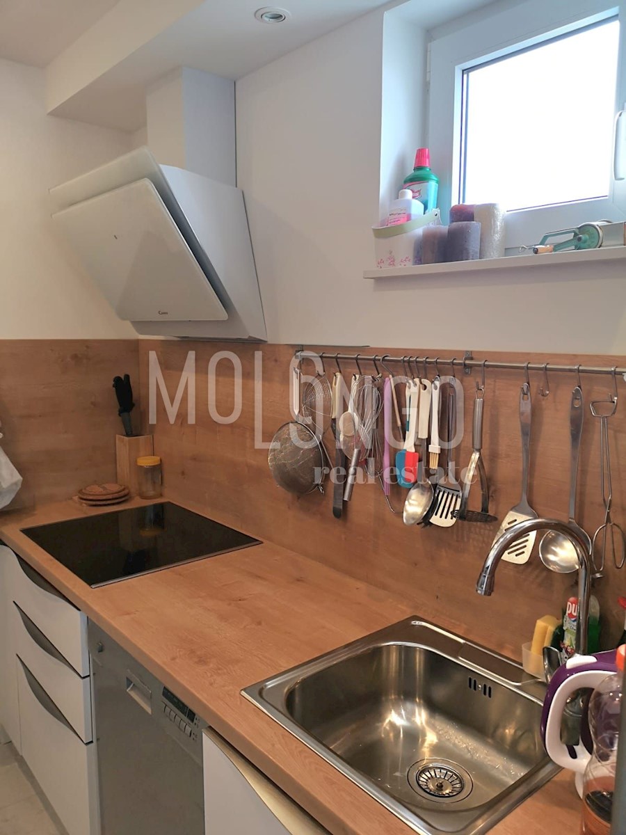 Apartmán Na predaj - PRIMORSKO-GORANSKA KRK