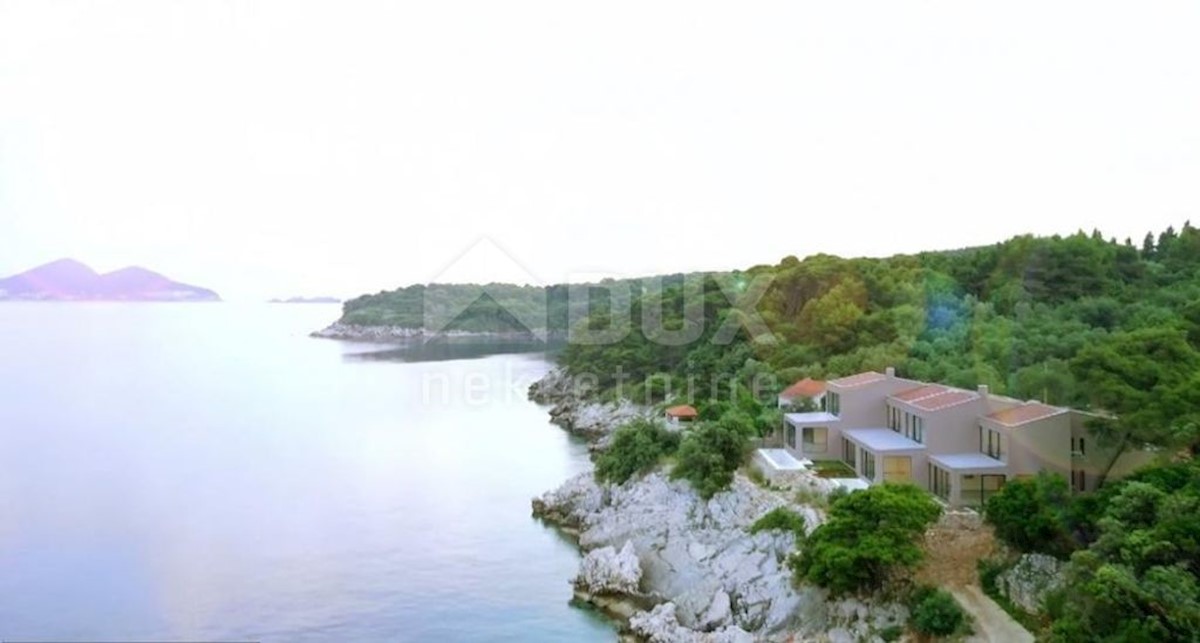 Casa In vendita - DUBROVAČKO-NERETVANSKA DUBROVNIK