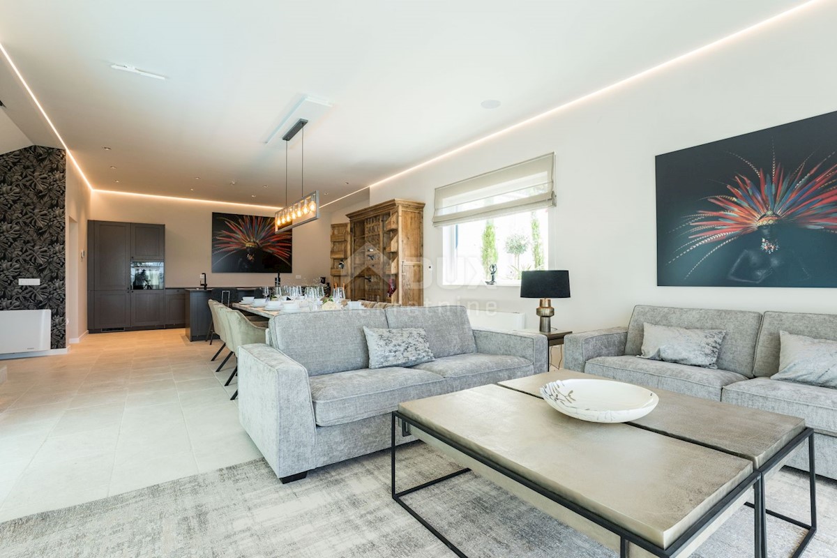 House For sale - ZADARSKA RAŽANAC