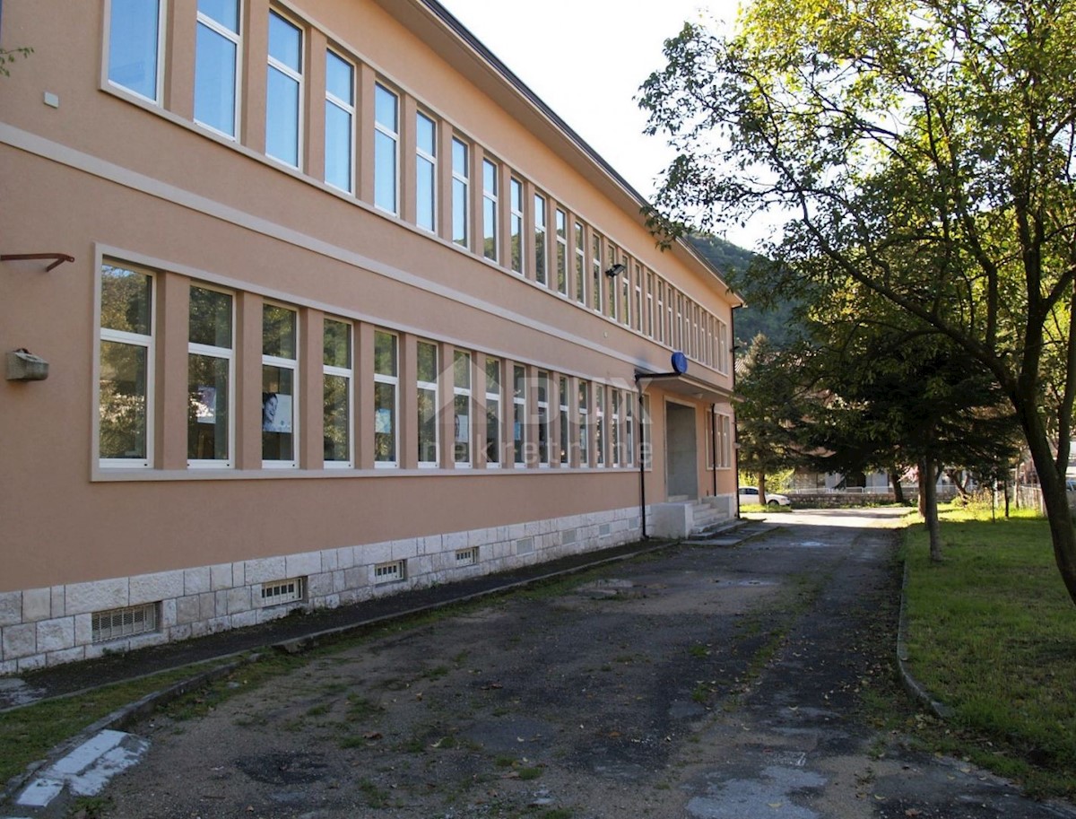 Poslovni prostori Naprodaj - ISTARSKA Raša