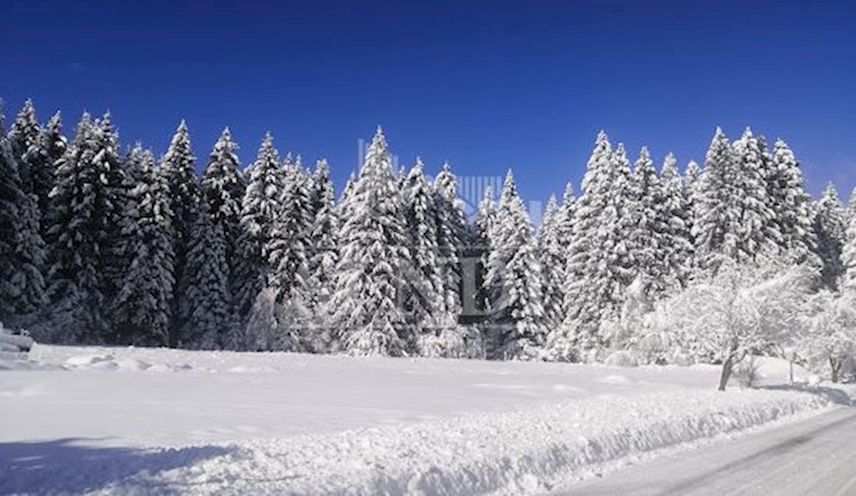 Zemljište Na prodaju - PRIMORSKO-GORANSKA MRKOPALJ