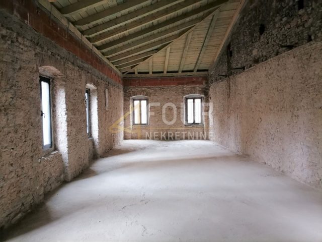 Mieszkanie na sprzedaż 90 m² – Banderovo