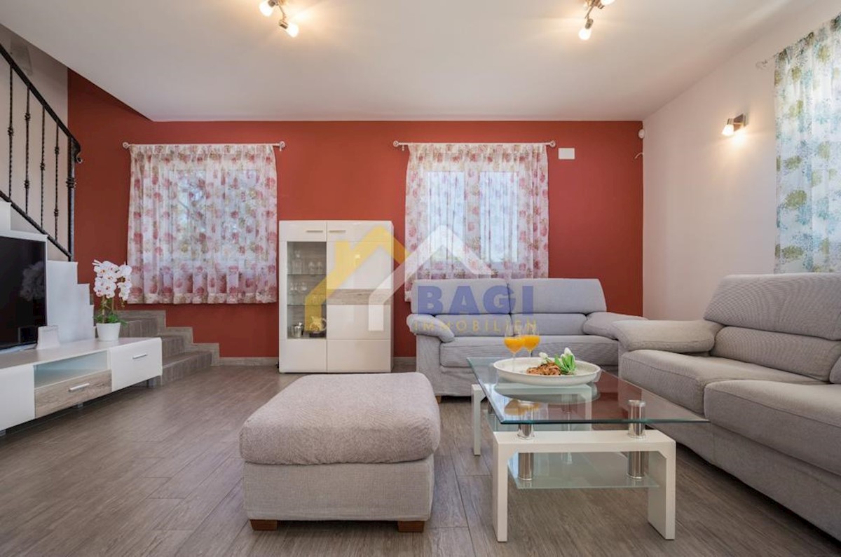 House For sale - ISTARSKA Fažana