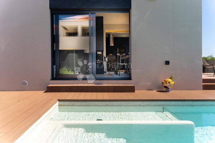 Casa In vendita - Istarska Poreč - foto 3/32
