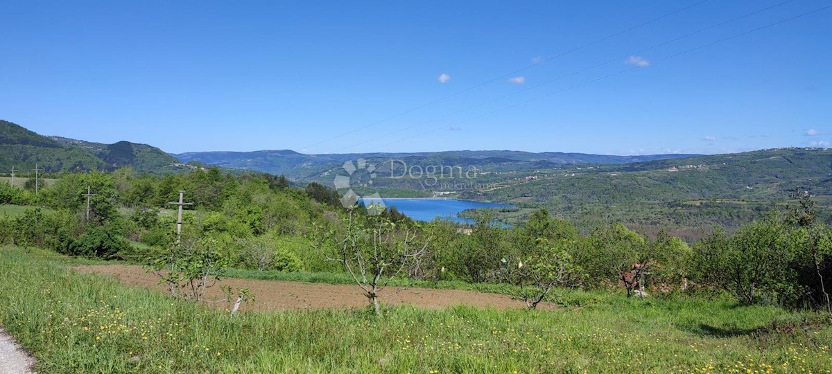 Zemljište Na prodaju - ISTARSKA PAZIN