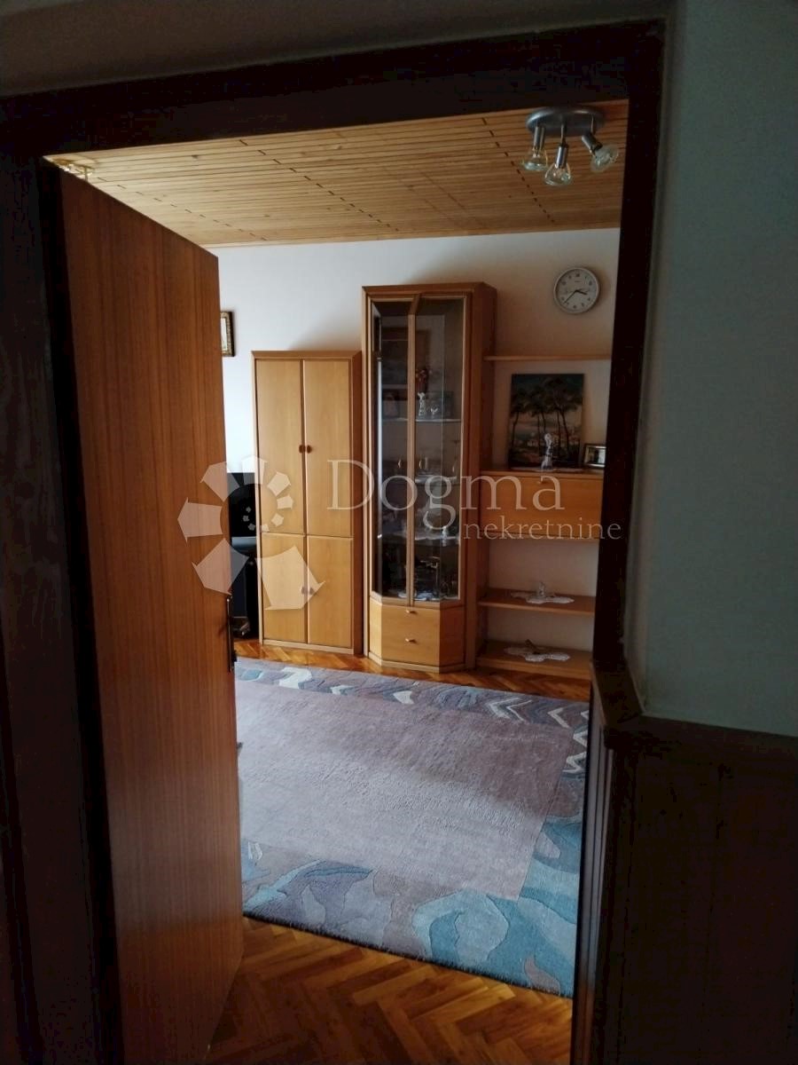 House For sale - KARLOVAČKA BARILOVIĆI