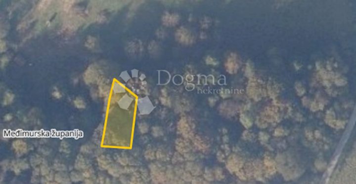 Pozemok na predaj 1795 m² – Kapelščak