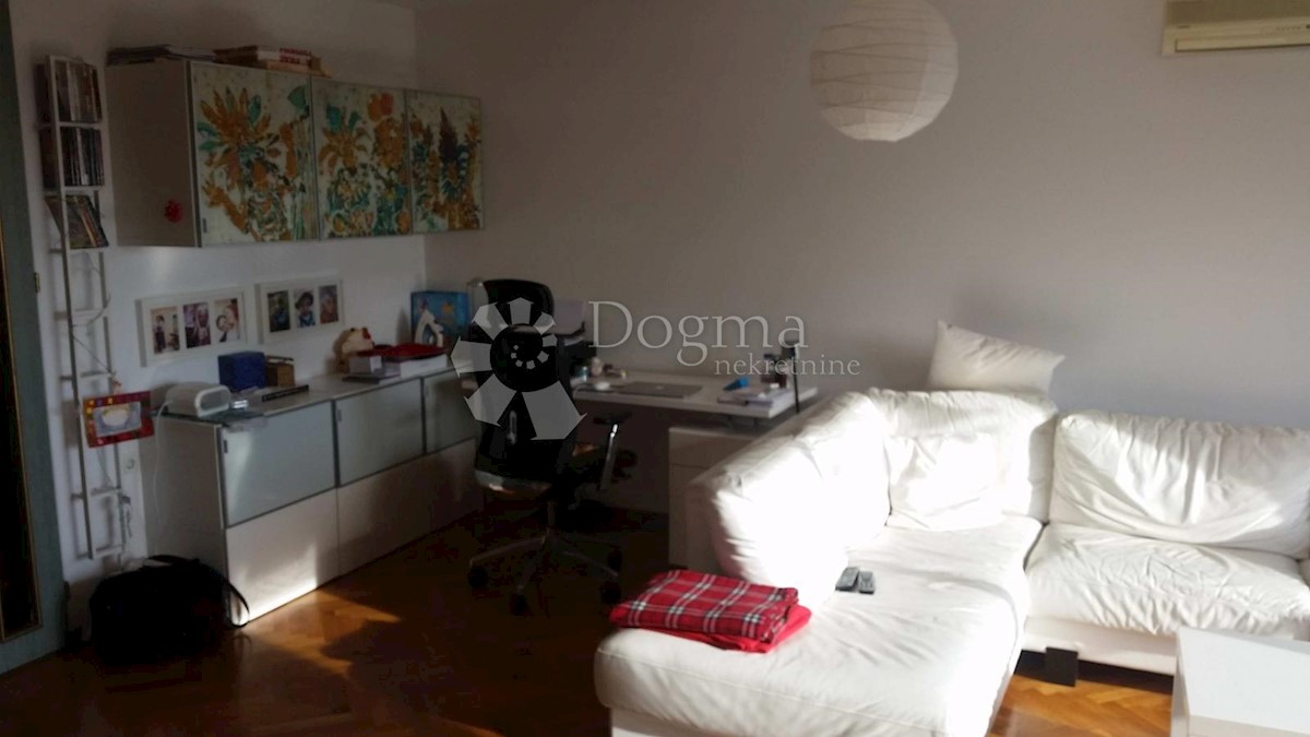 Apartment Zu verkaufen - PRIMORSKO-GORANSKA RIJEKA