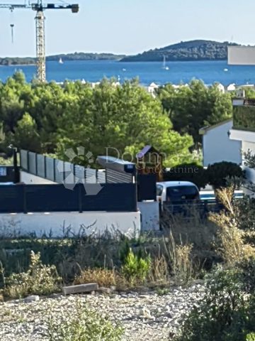 Terreno in vendita 3165 m² – Šibenik