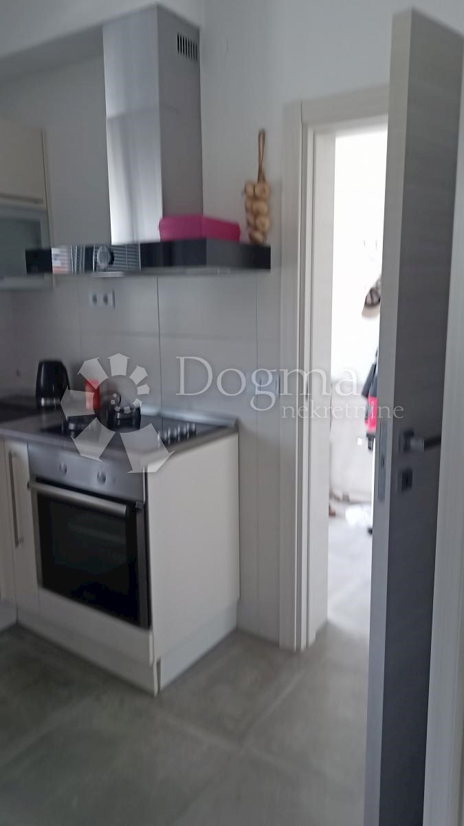 Maison À vendre - ŠIBENSKO-KNINSKA VODICE