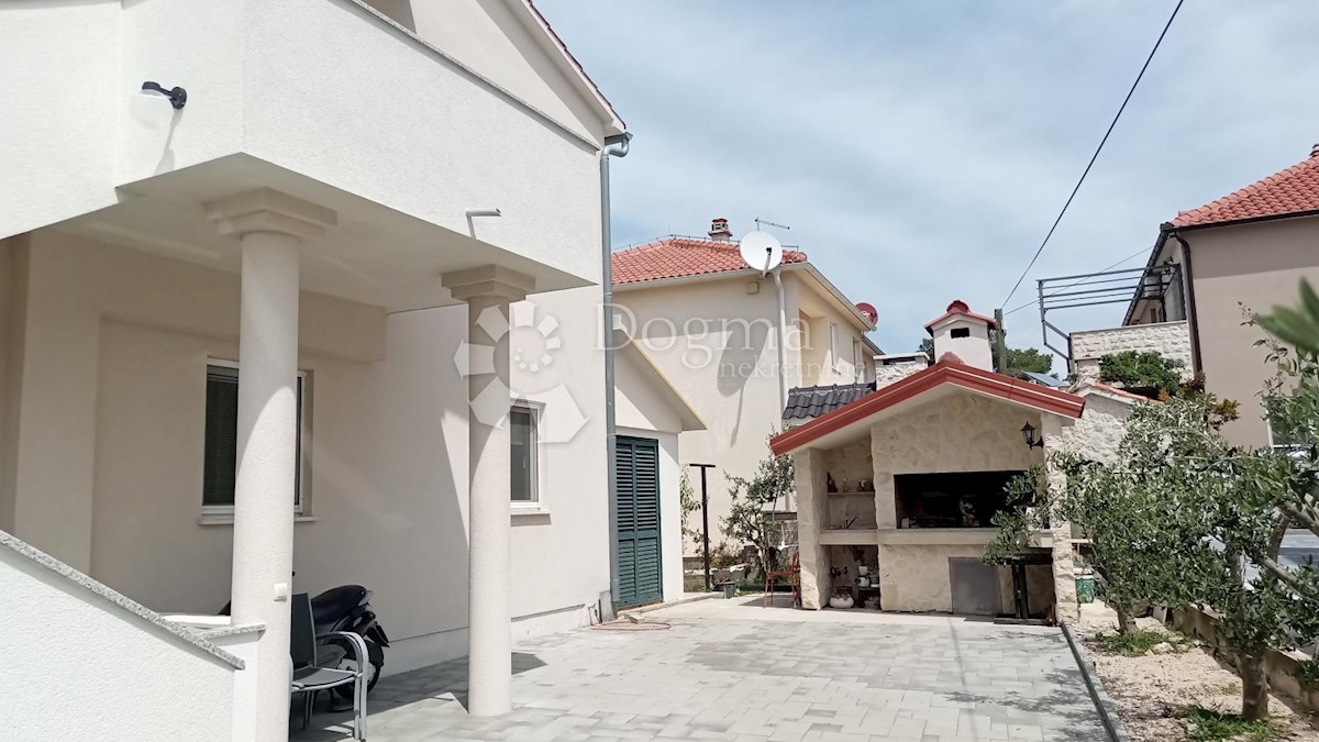 Maison À vendre - ŠIBENSKO-KNINSKA VODICE