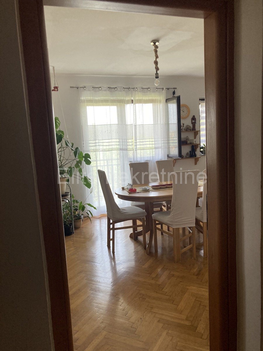 Flat For sale - PRIMORSKO-GORANSKA ČAVLE