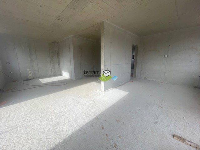 Stan na prodaju 115 m² – Banjole