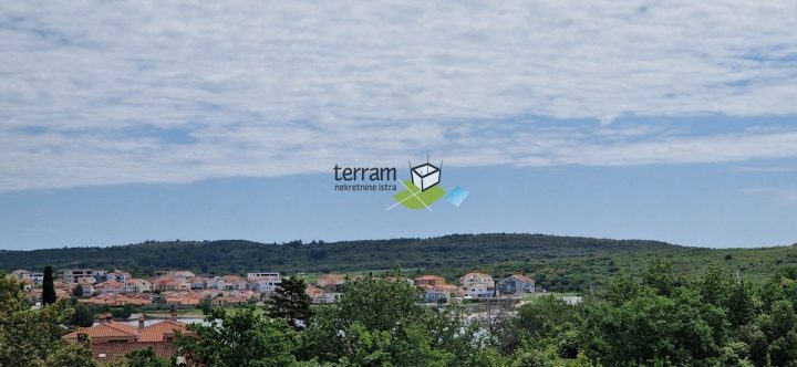 Stan na prodaju 100 m² – Banjole