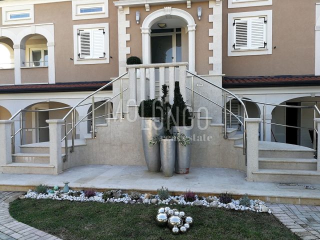 Haus Zu verkaufen - Istarska Poreč - foto 4/101