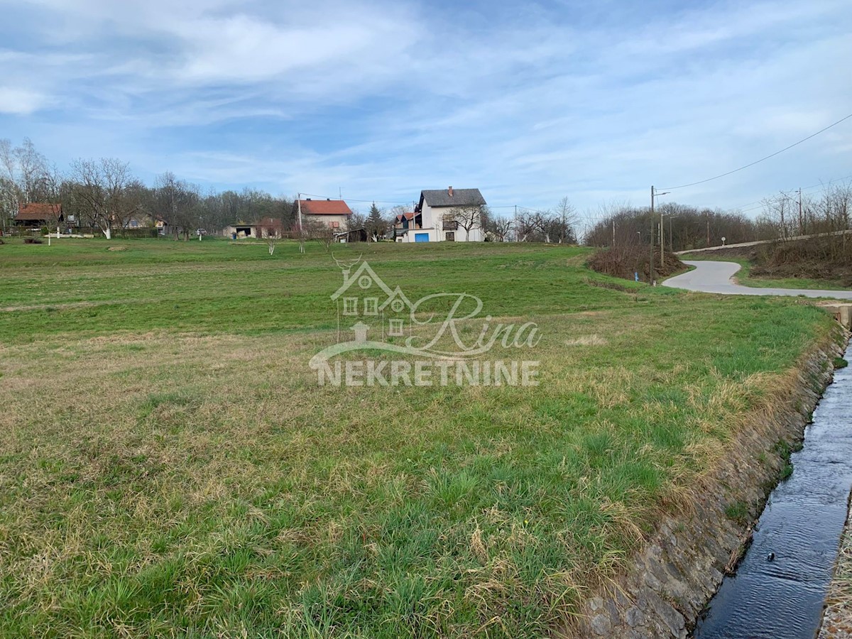 Terreno In vendita - GRAD ZAGREB ZAGREB