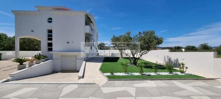 Kuća Na prodaju - Zadarska Zadar - foto 2/38