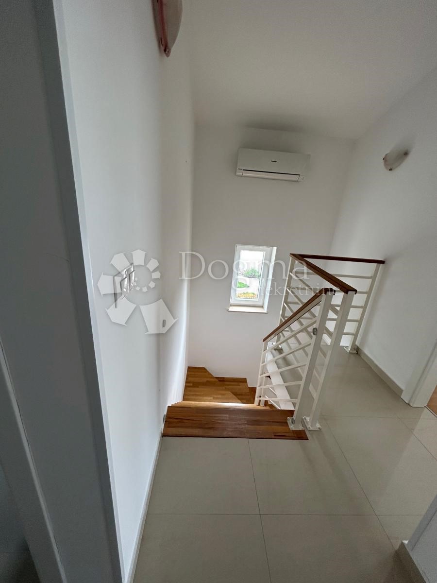 Appartamento In vendita - PRIMORSKO-GORANSKA KRK