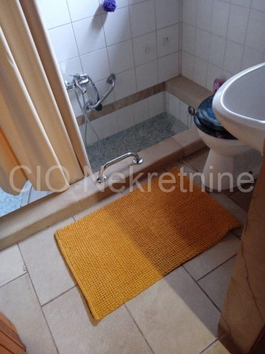 House For sale - SPLITSKO-DALMATINSKA BRAČ