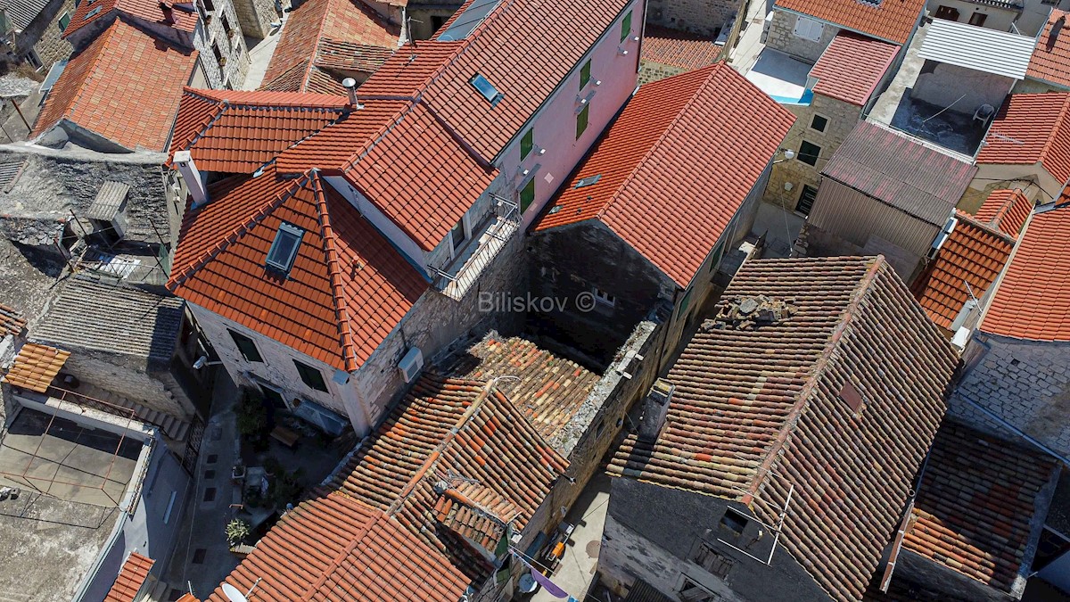 House For sale - SPLITSKO-DALMATINSKA KAŠTELA