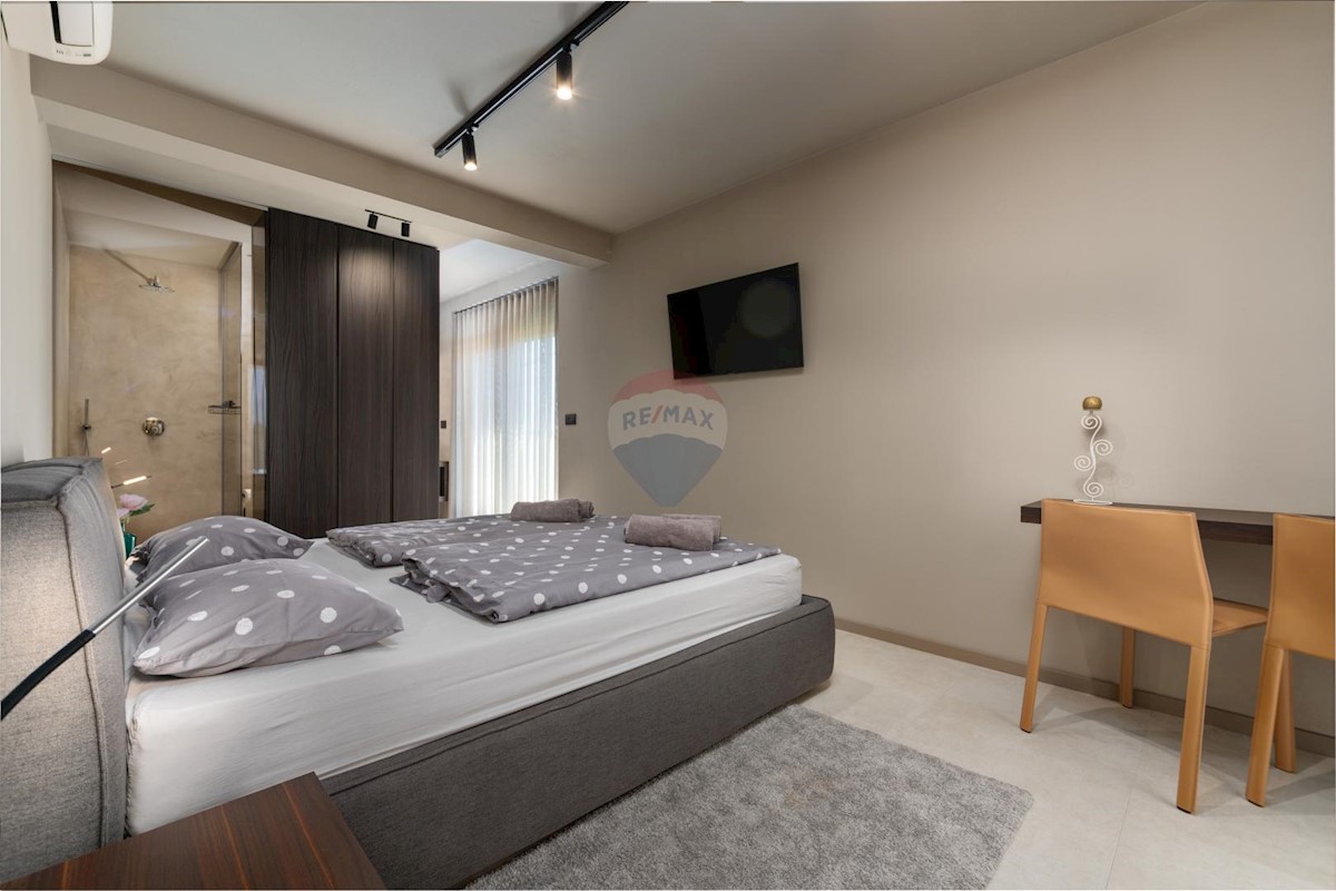 Haus Zu verkaufen - ISTARSKA POREČ