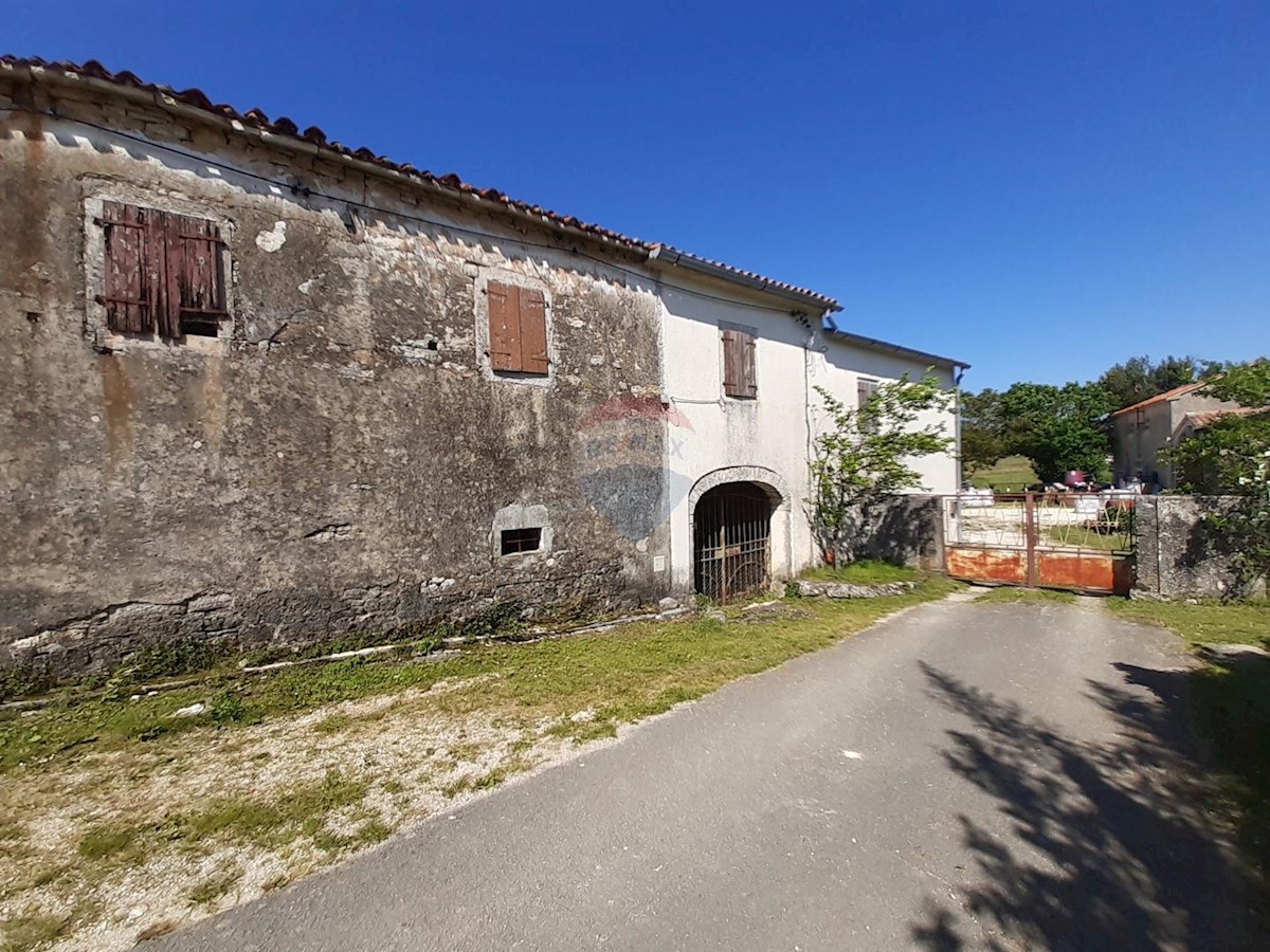 Casa In vendita - ISTARSKA SVETI PETAR U ŠUMI