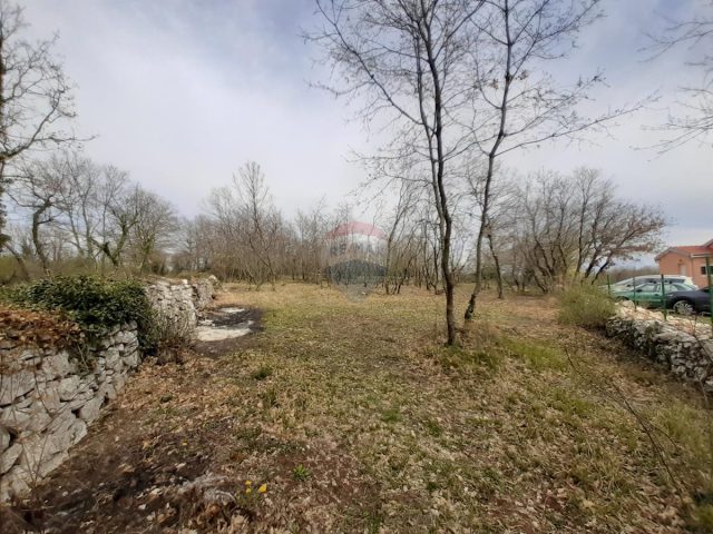 Działka na sprzedaż 1390 m² – Žminj