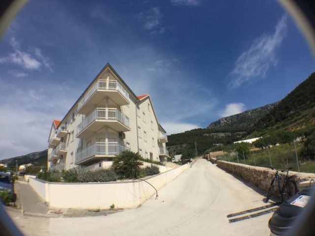 Flat for sale 3010 m² – Bol