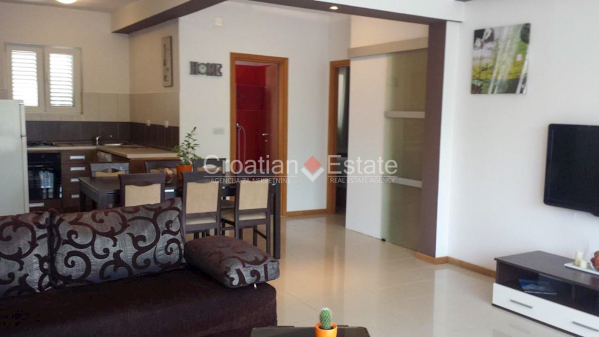 Casa In vendita - SPLITSKO-DALMATINSKA ČIOVO