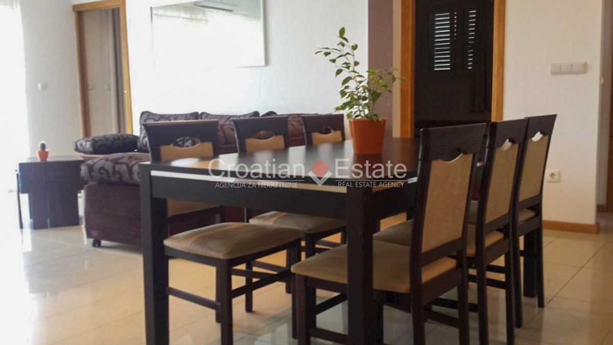 Casa In vendita - SPLITSKO-DALMATINSKA ČIOVO