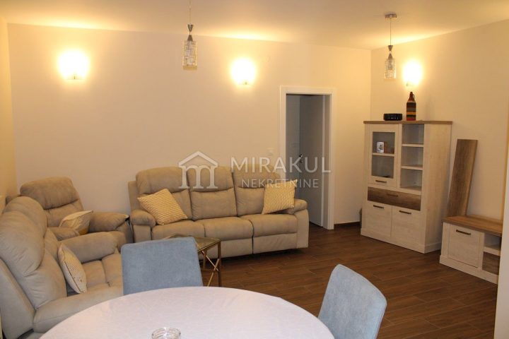 Hiša Naprodaj - šibensko-kninska Murter - foto 4/17