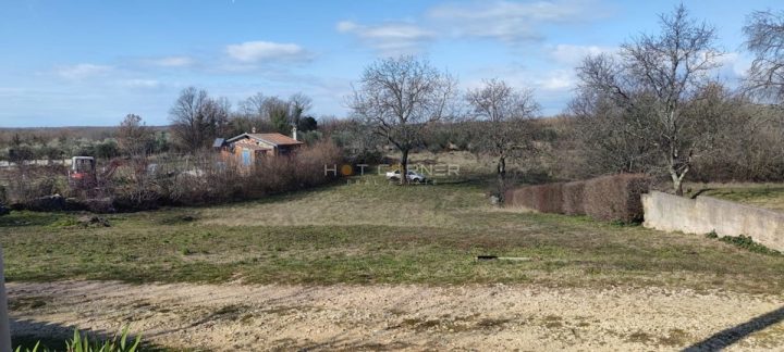 Zemljište na prodaju 1374 m² – Hrboki
