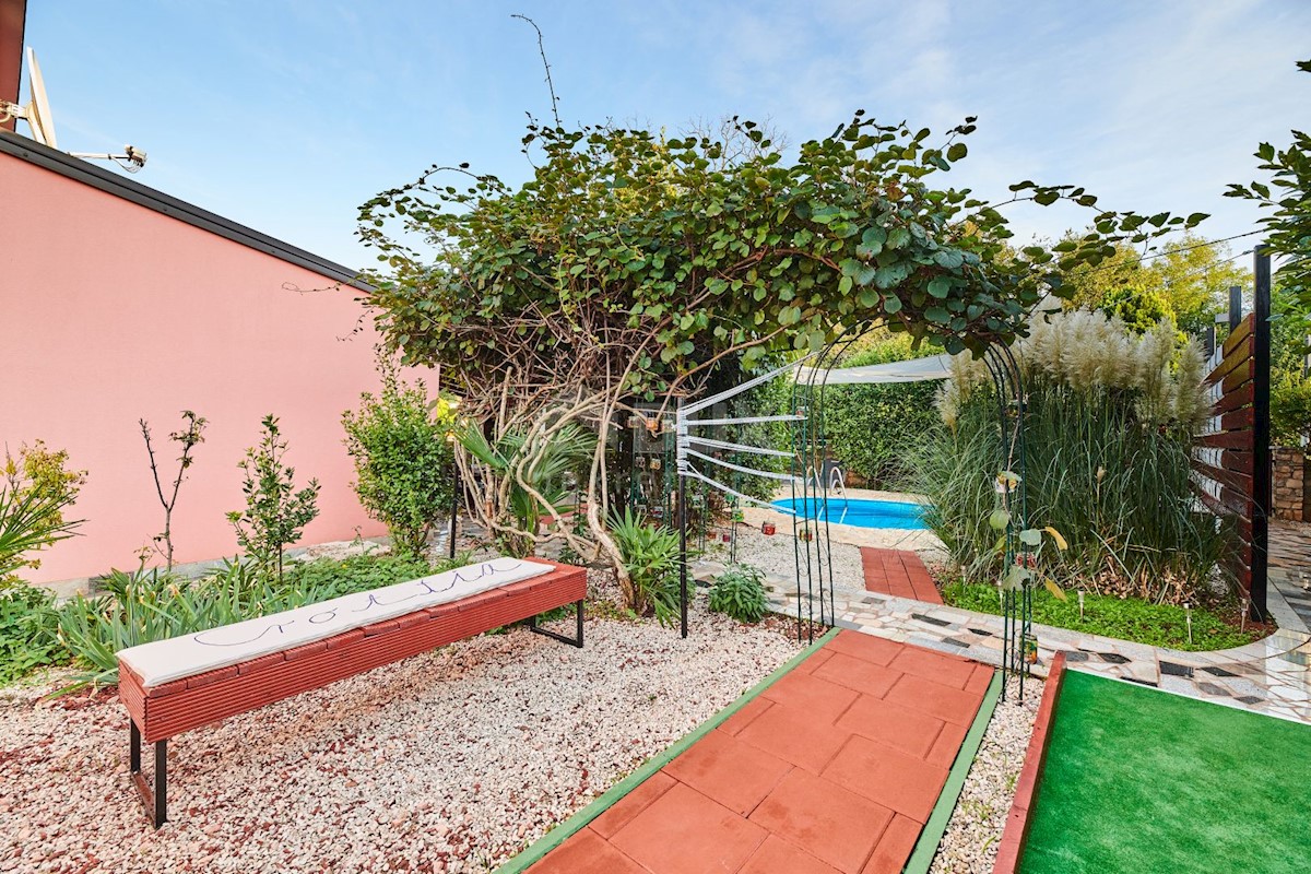Maison À vendre - ISTARSKA UMAG