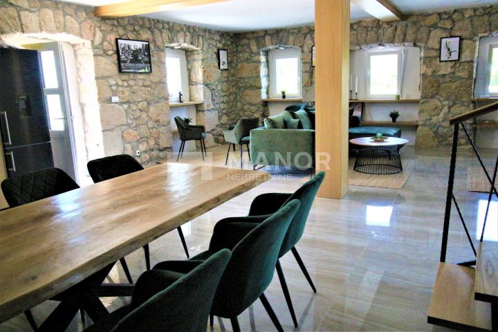 House for sale 140 m² – Dobrinj