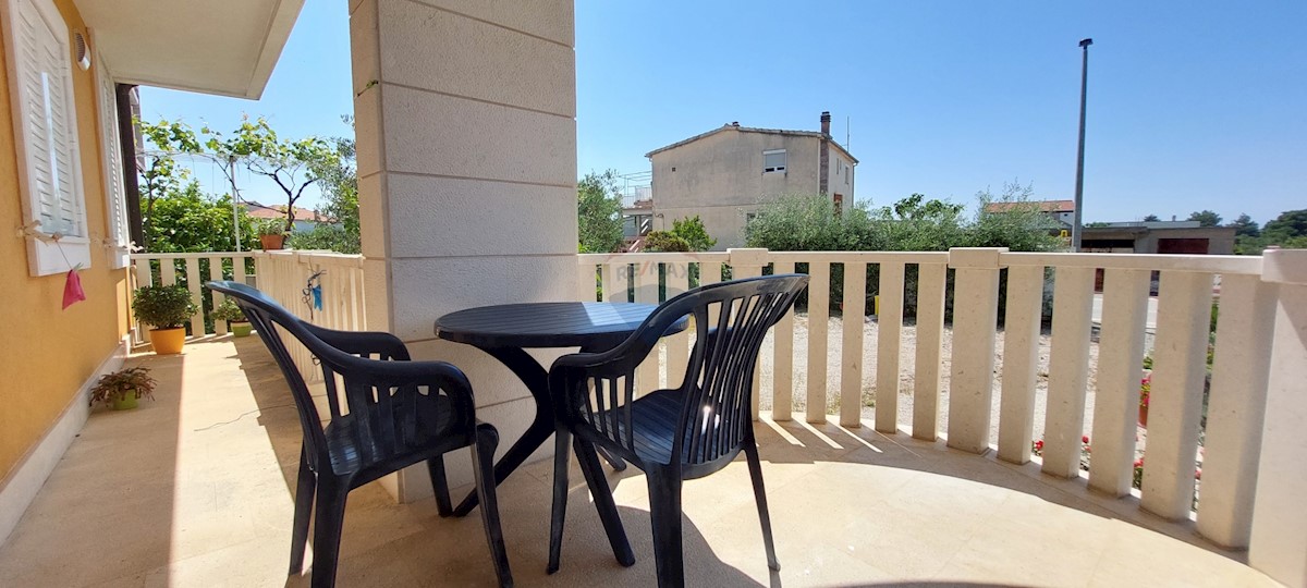 Apartmán Na prodej - ŠIBENSKO-KNINSKA ROGOZNICA