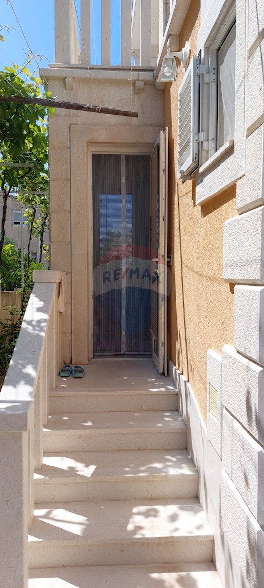 Apartmán Na prodej - ŠIBENSKO-KNINSKA ROGOZNICA
