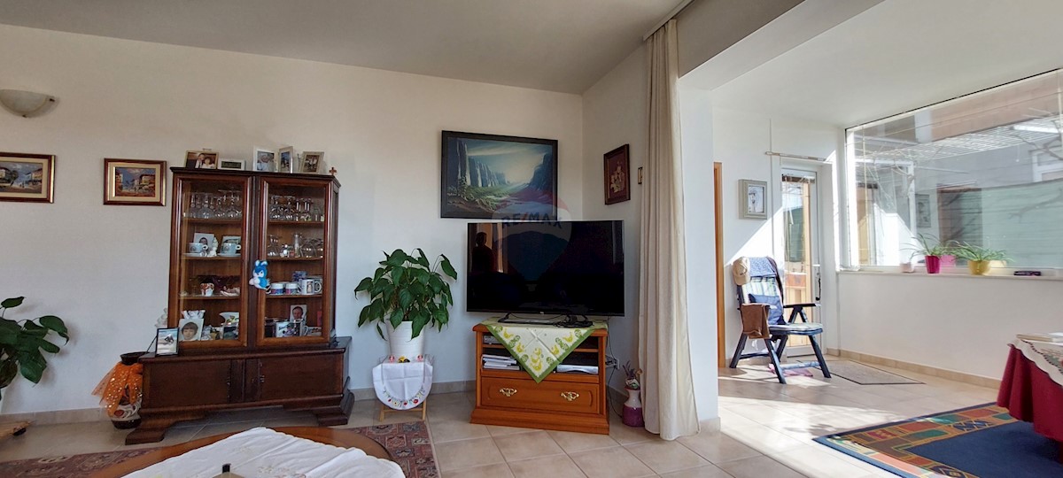 Apartmán Na prodej - ŠIBENSKO-KNINSKA ROGOZNICA